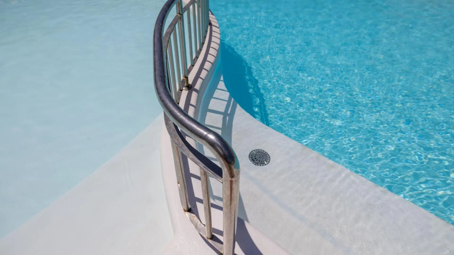 קורלחו Fuentepark Apartments מלון דירות